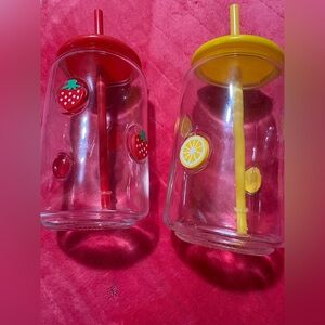 Strawberry and Lemon Glass Tumblers with Lids and Straws